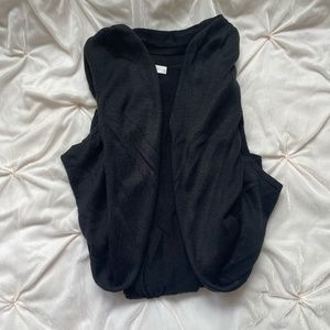 New York & Company, Black Sleeveless Flowy Vest, Size S